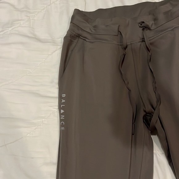 Balance Athletica Joggers - Picture 2 of 4